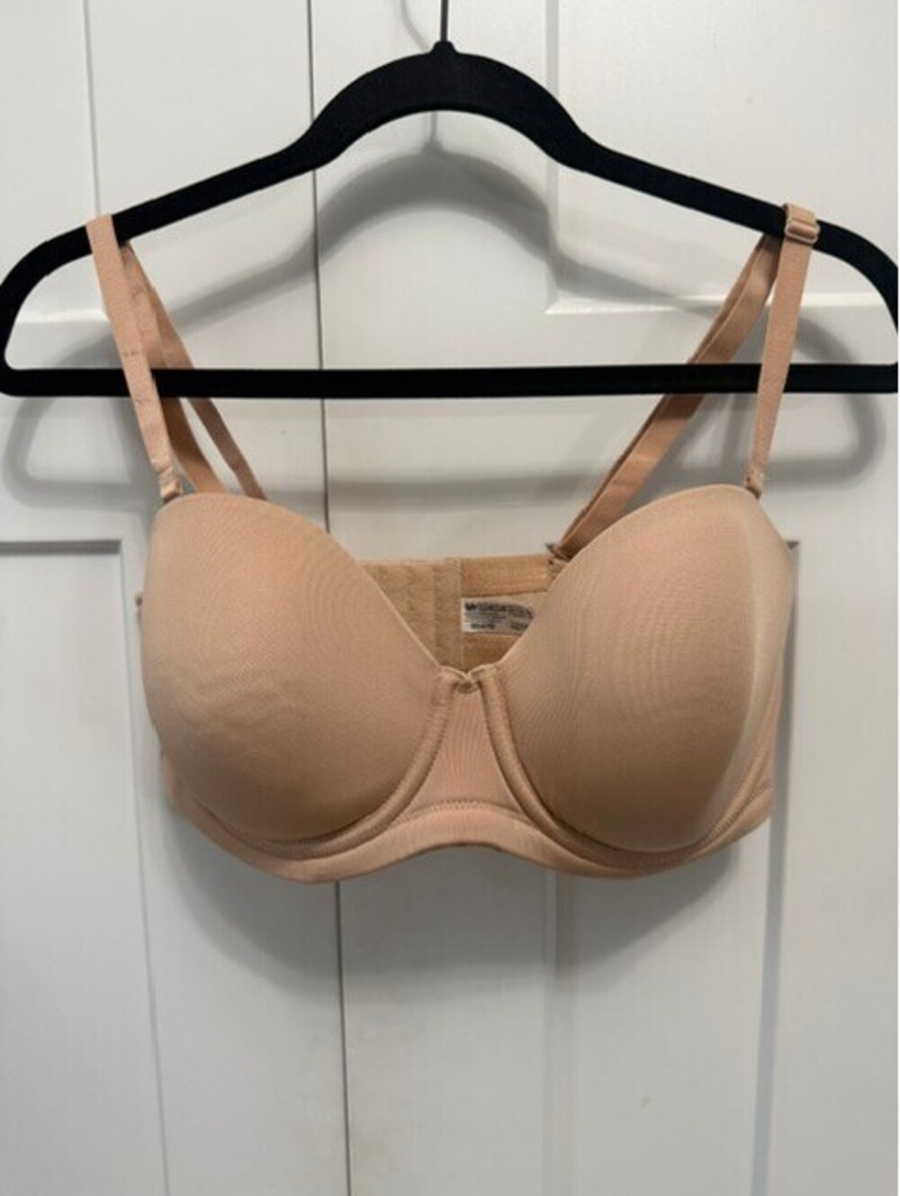 NWT Wacoal from Nordstrom Red Carpet strapless underwire soft tan bra size 38D